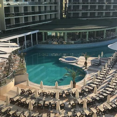 公寓 Apartament 2 Pe Malul Marii Free Parking 阳光海滩